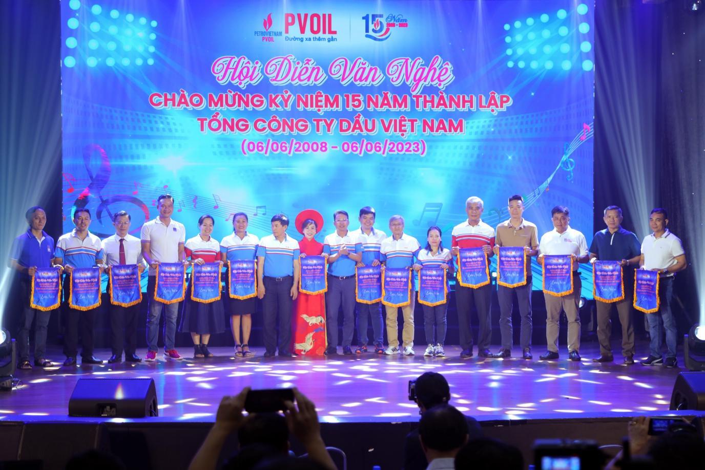 Van nghe 0